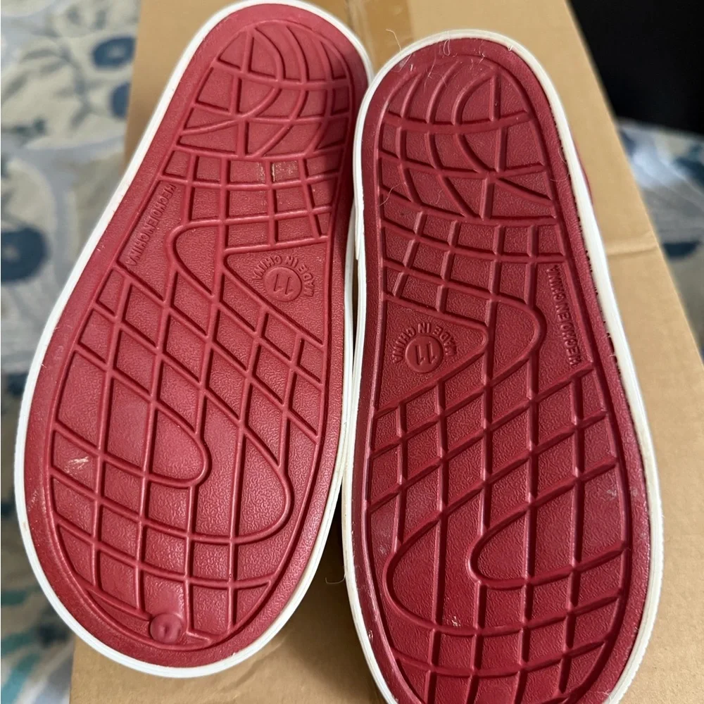 Old Navy Kids' Perforated Slip-On Water Shoes